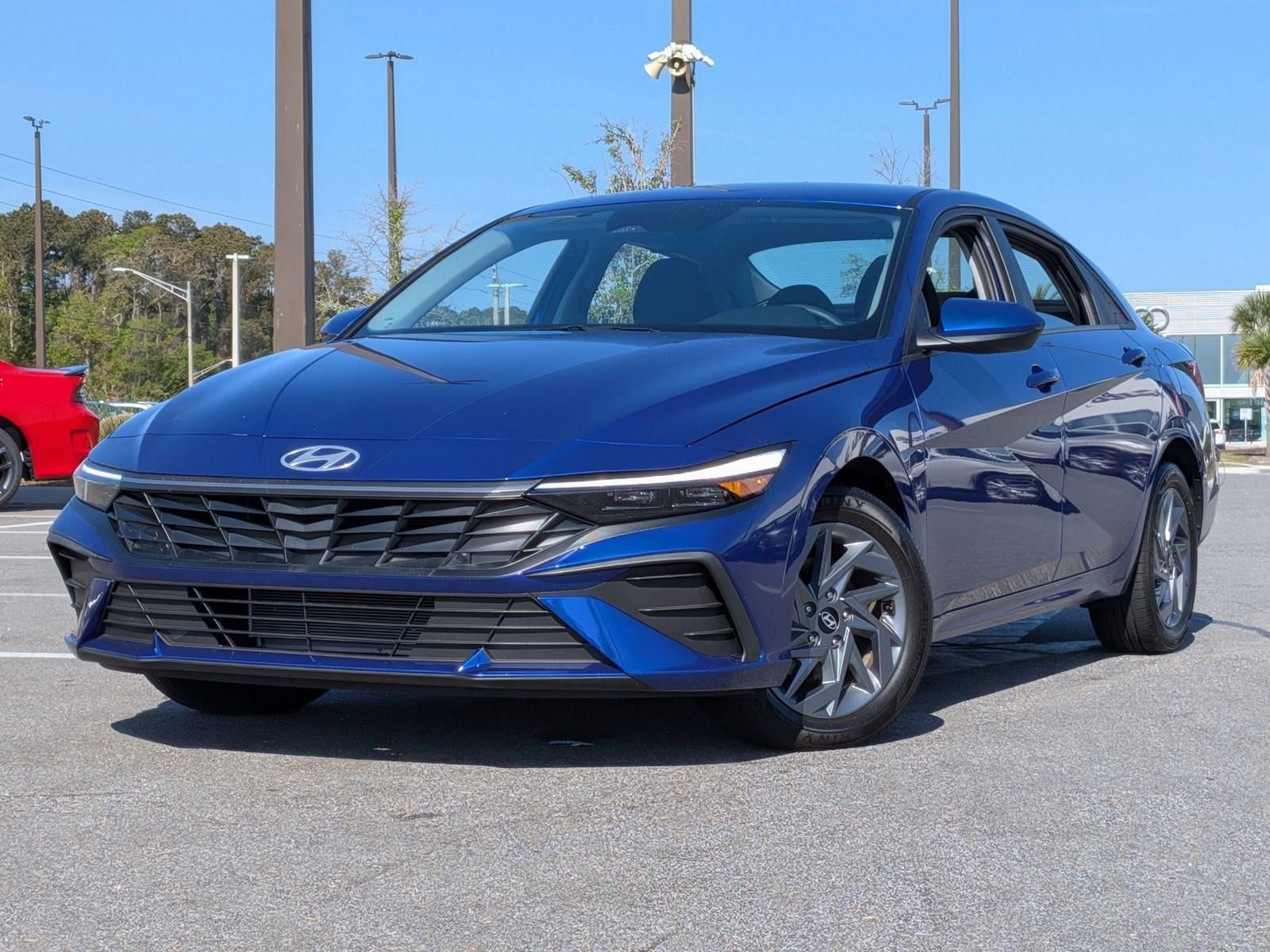 2024 Hyundai ELANTRA SEL IVT