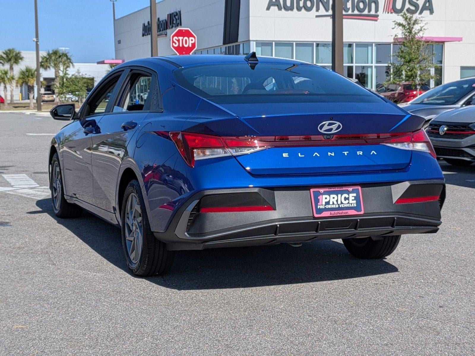 2024 Hyundai ELANTRA SEL IVT
