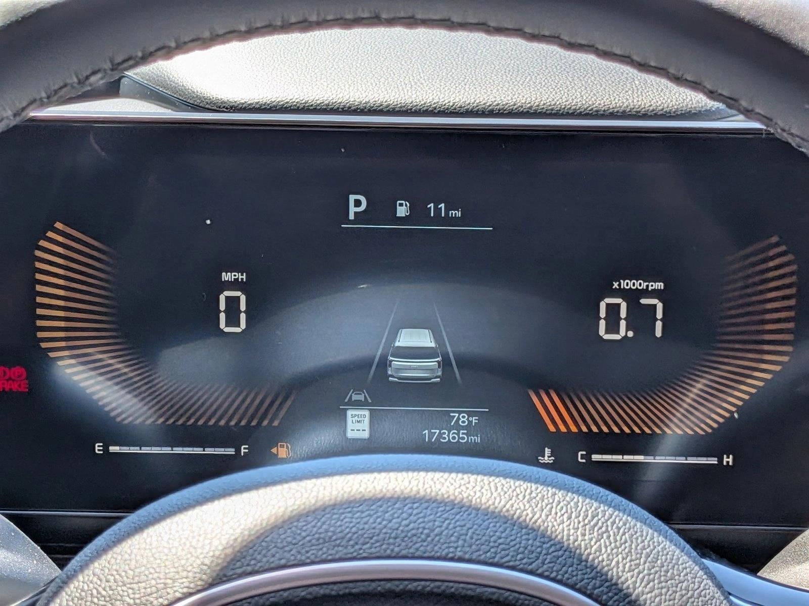 2025 Kia Carnival LXS FWD
