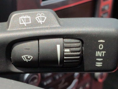 2010 Volvo V70 4dr Wgn R-Design w/Moonroof