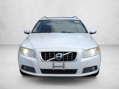 2010 Volvo V70 4dr Wgn R-Design w/Moonroof