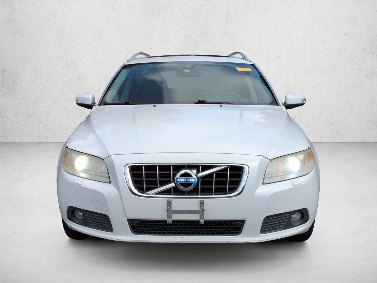 2010 Volvo V70 4dr Wgn R-Design w/Moonroof