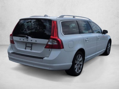 2010 Volvo V70 4dr Wgn R-Design w/Moonroof