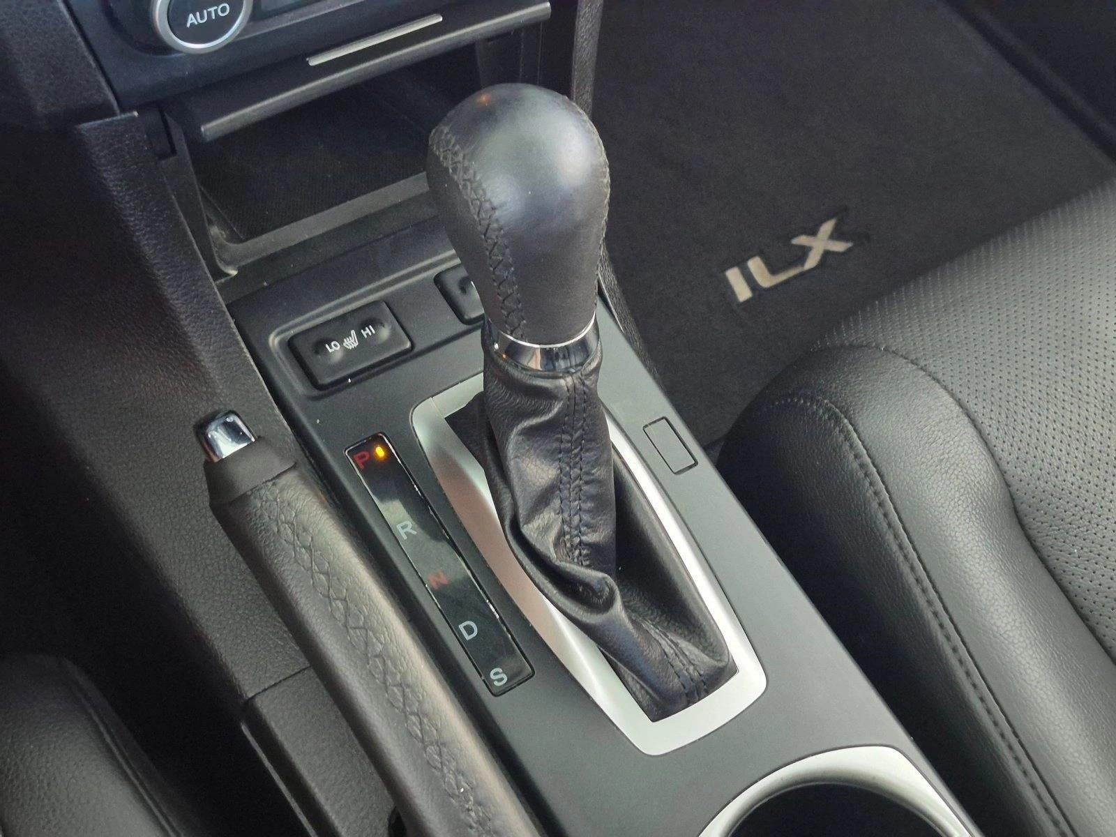 2018 Acura ILX Sedan w/Premium Pkg