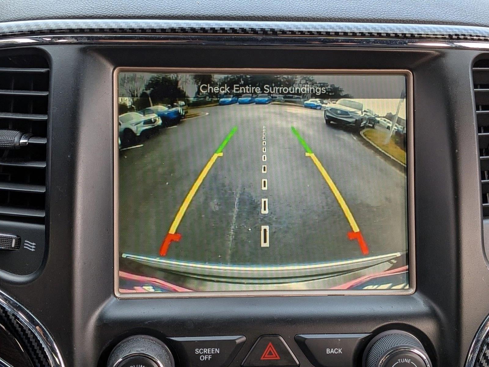 2017 Jeep Grand Cherokee Overland 4x2