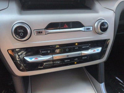 2024 Ford Explorer XLT RWD