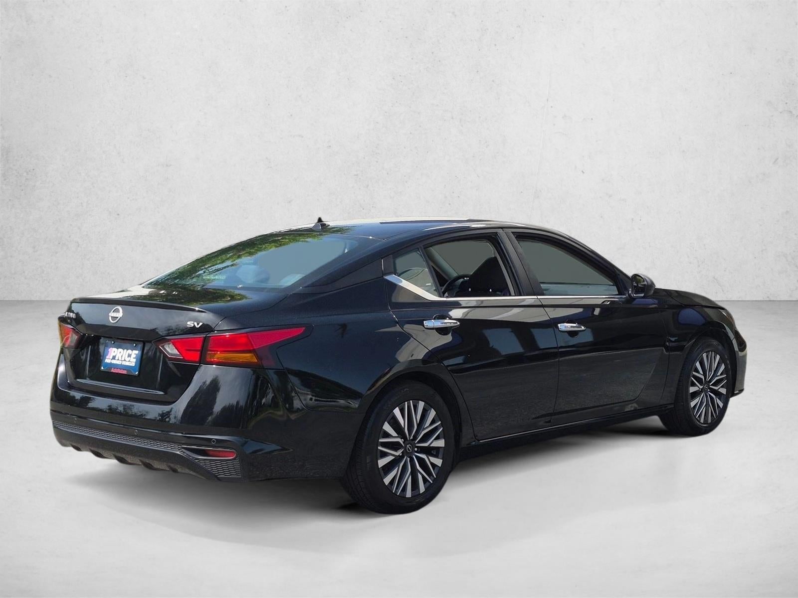 2024 Nissan Altima 2.5 SV Sedan