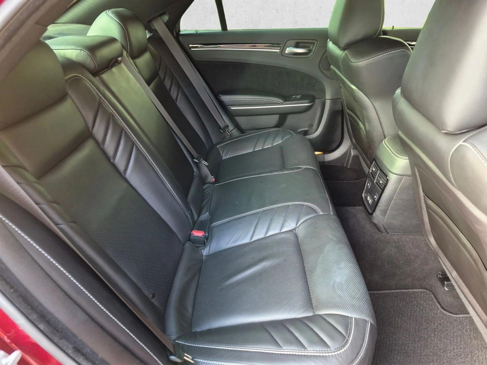 2023 Chrysler 300 300C RWD