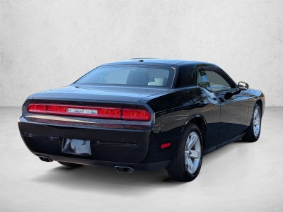 2013 Dodge Challenger 2dr Cpe SXT Plus