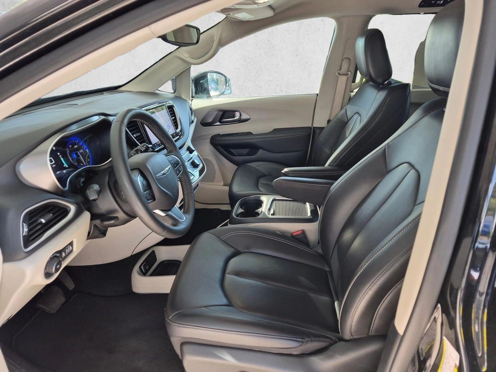 2024 Chrysler Pacifica Touring L FWD