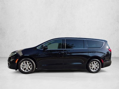 2024 Chrysler Pacifica Touring L FWD