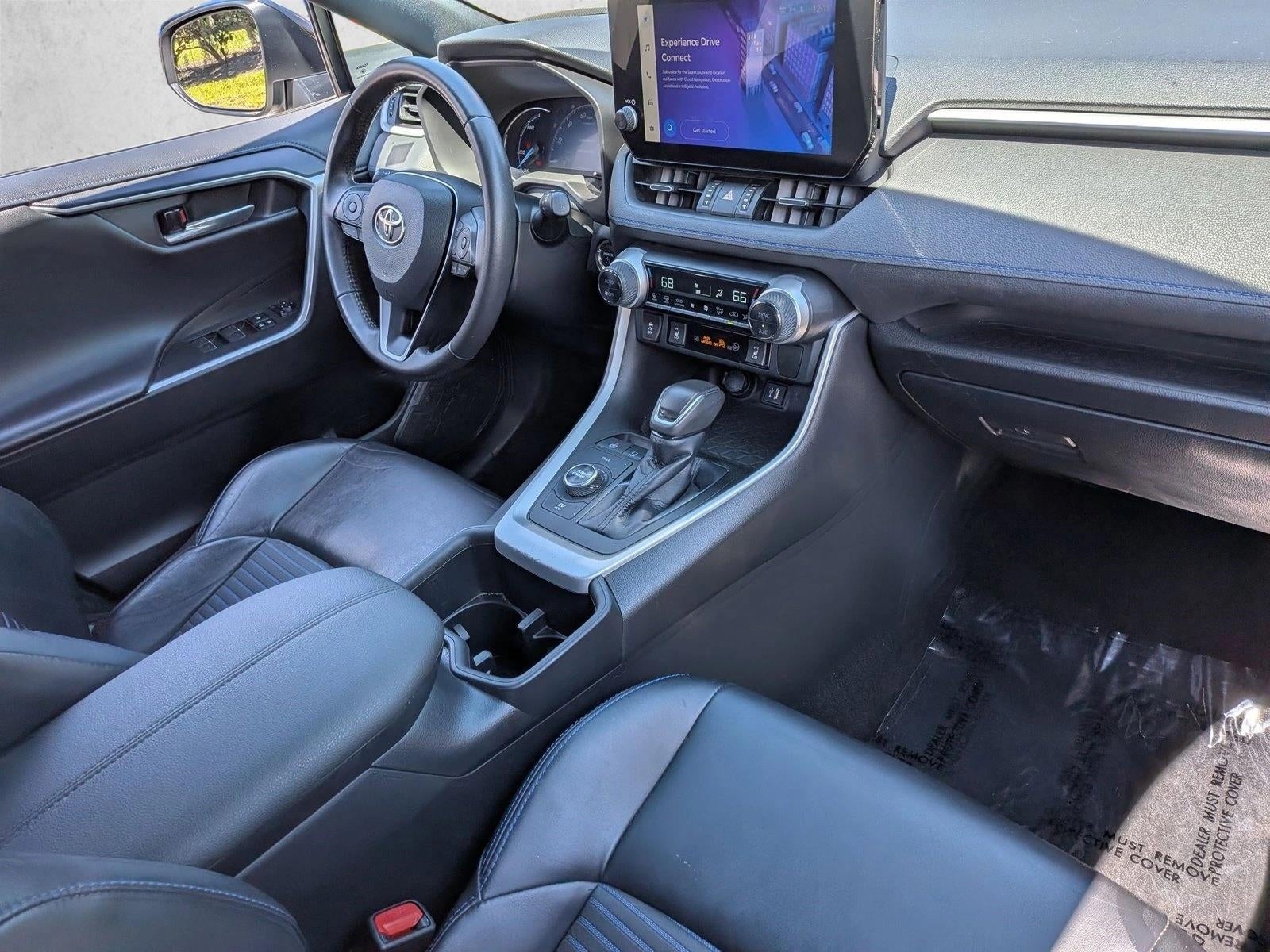 2023 Toyota RAV4 Hybrid XSE AWD (Natl)