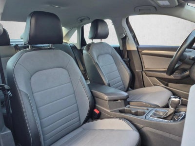 2025 Volkswagen Jetta SE Auto