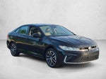 2025 Volkswagen Jetta SE Auto
