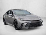 2025 Toyota Camry SE (Natl)