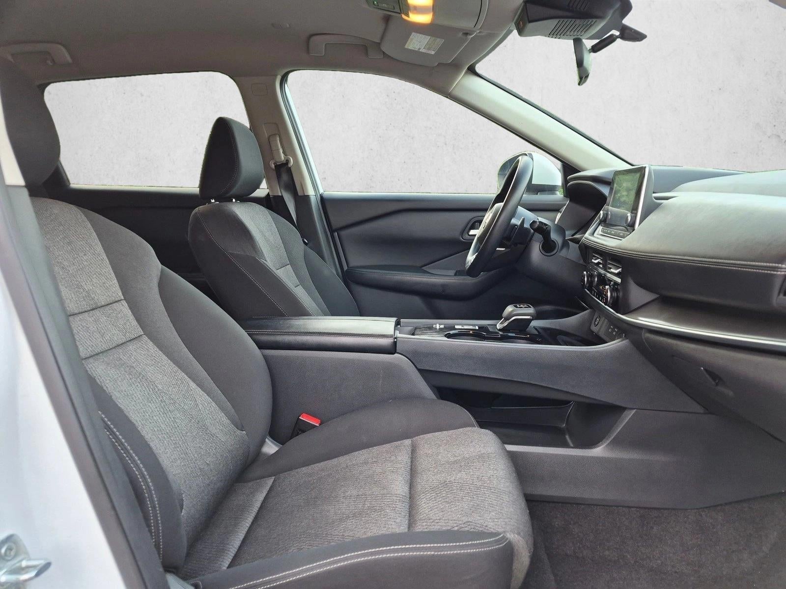 2024 Nissan Rogue FWD SV
