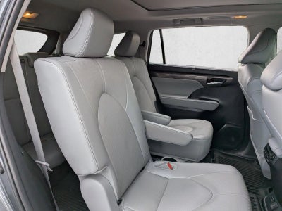 2024 Toyota Highlander Platinum FWD (Natl)