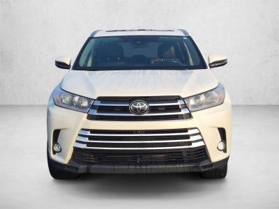 2017 Toyota Highlander Limited Platinum V6 FWD (Natl)