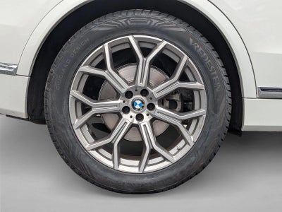2023 BMW X7 xDrive40i Sports Activity Vehicle