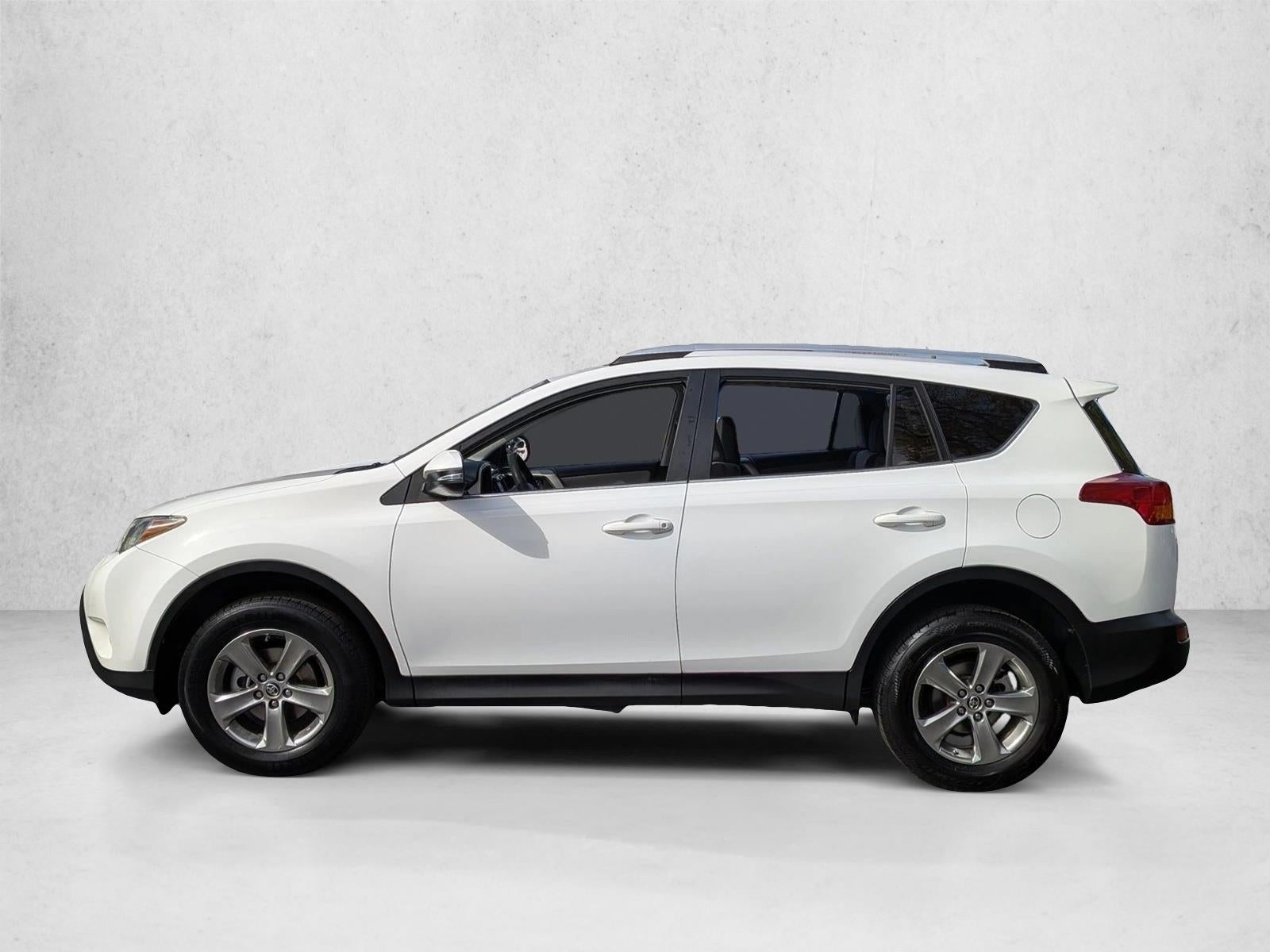 2015 Toyota RAV4 FWD 4dr XLE (GS)