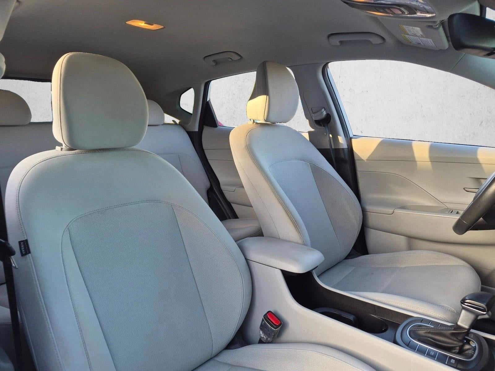 2024 Hyundai KONA SEL FWD