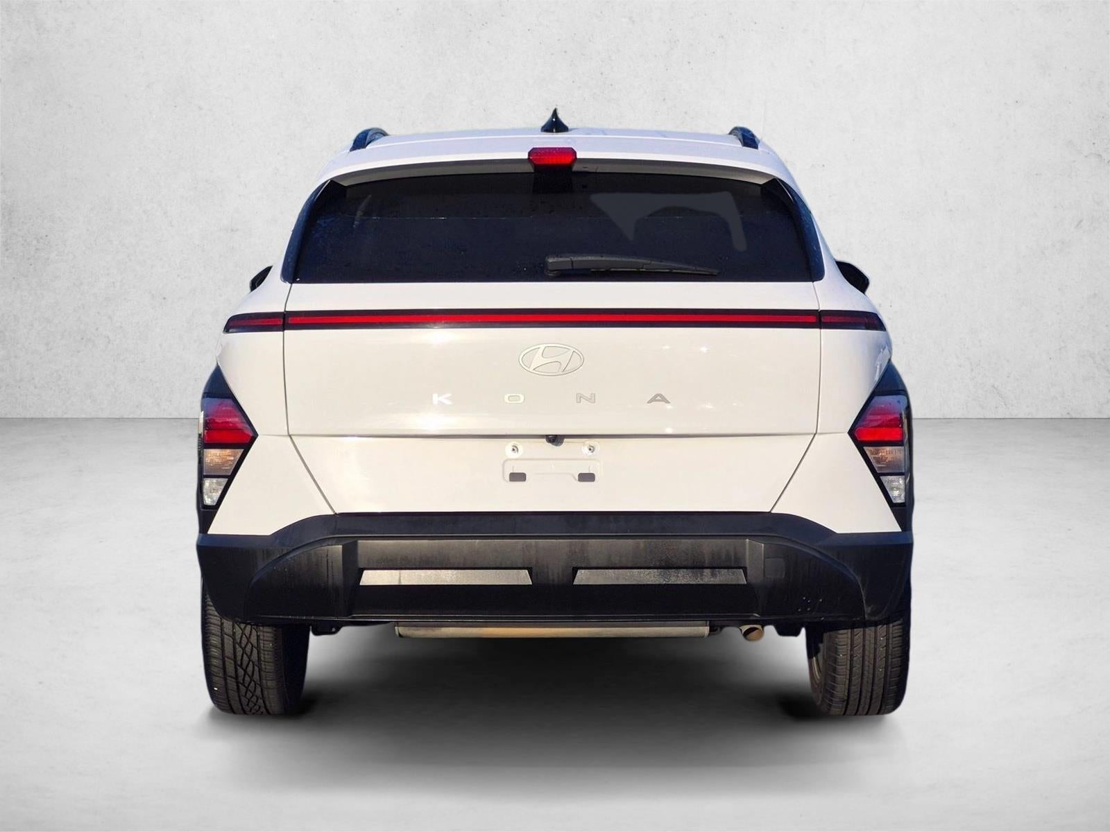 2024 Hyundai KONA SEL FWD