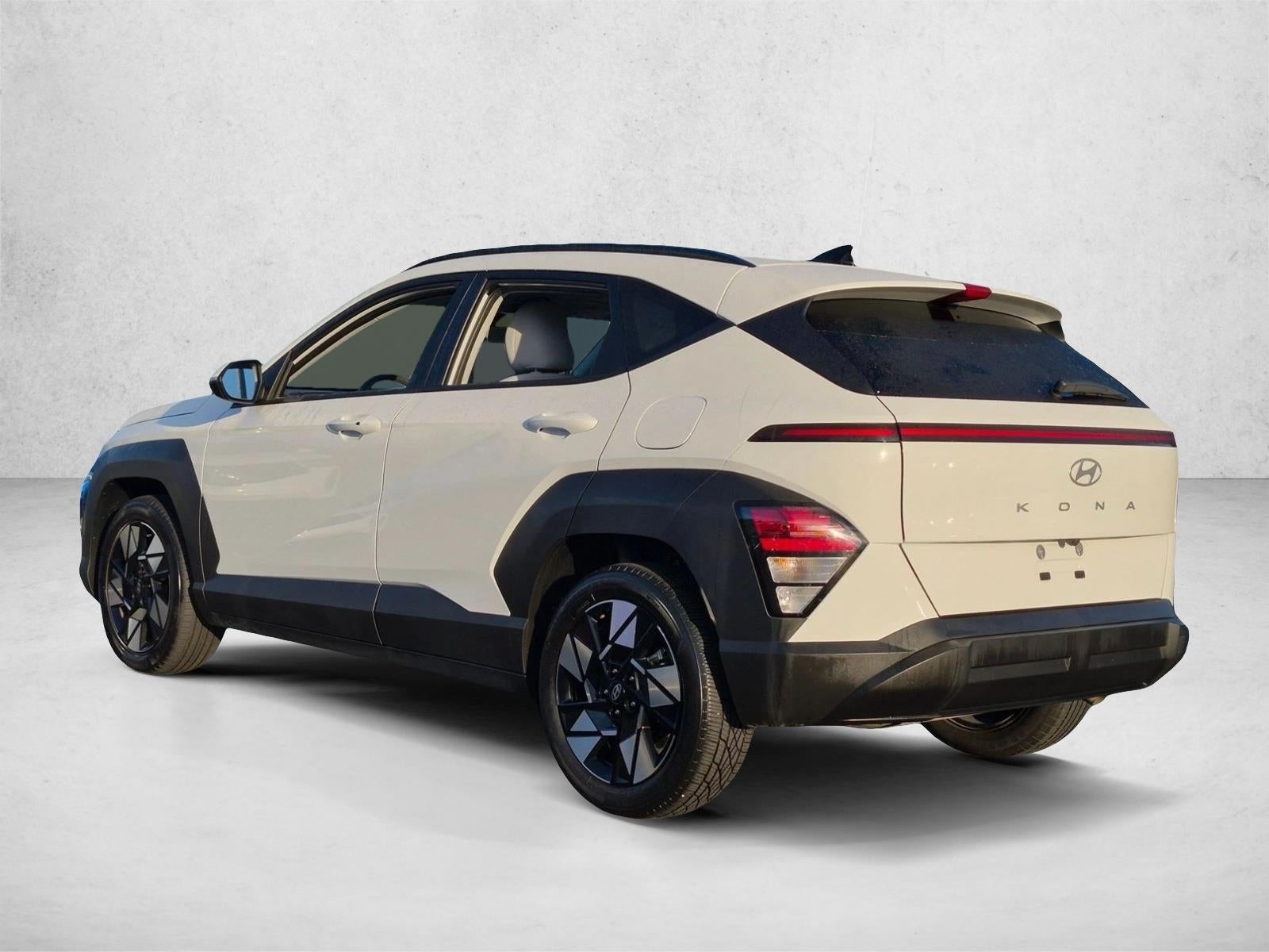 2024 Hyundai KONA SEL FWD