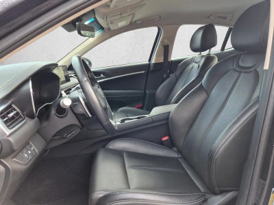 2026 Genesis G70 2.5T RWD