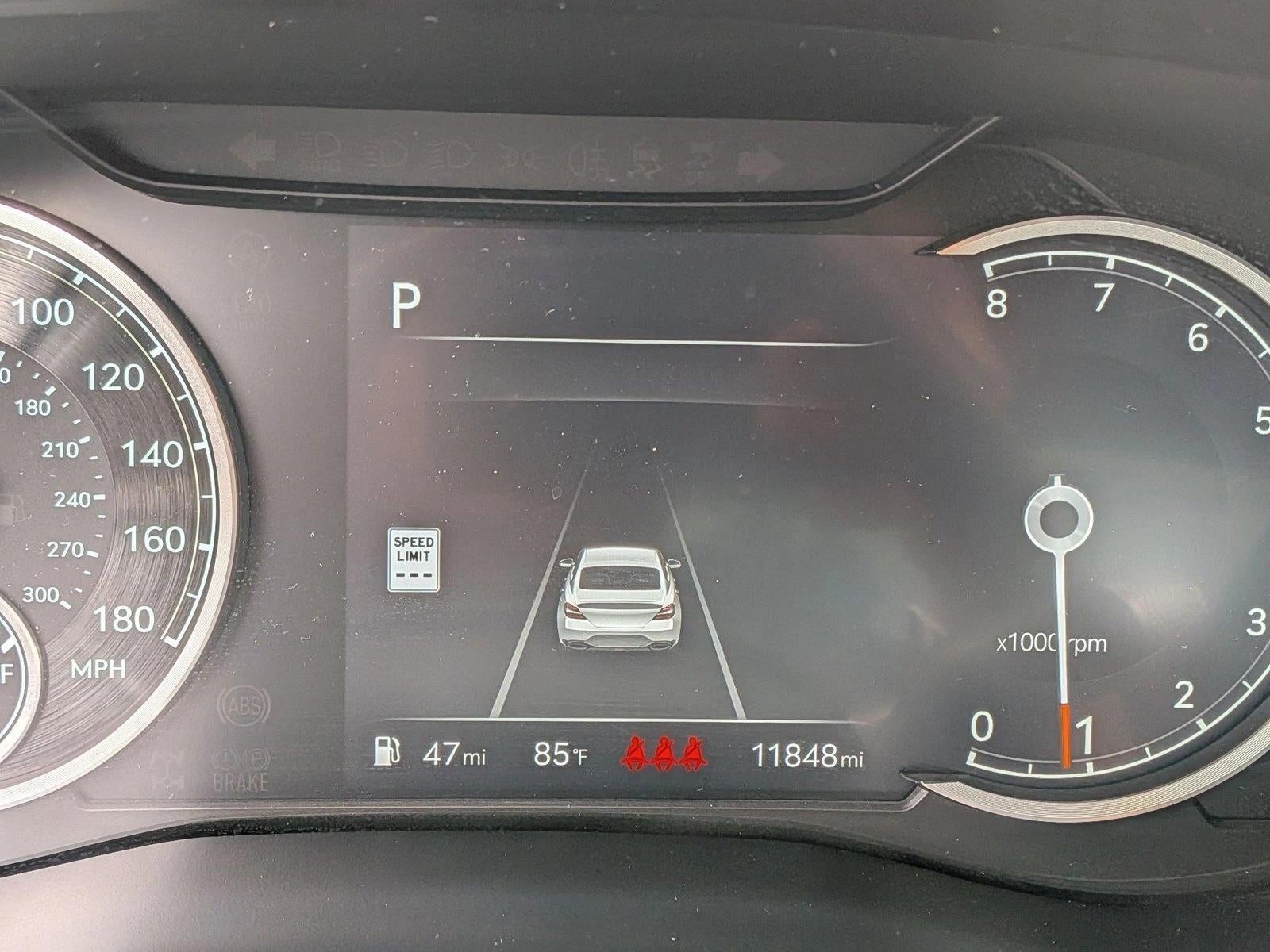 2025 Genesis G70 2.5T RWD