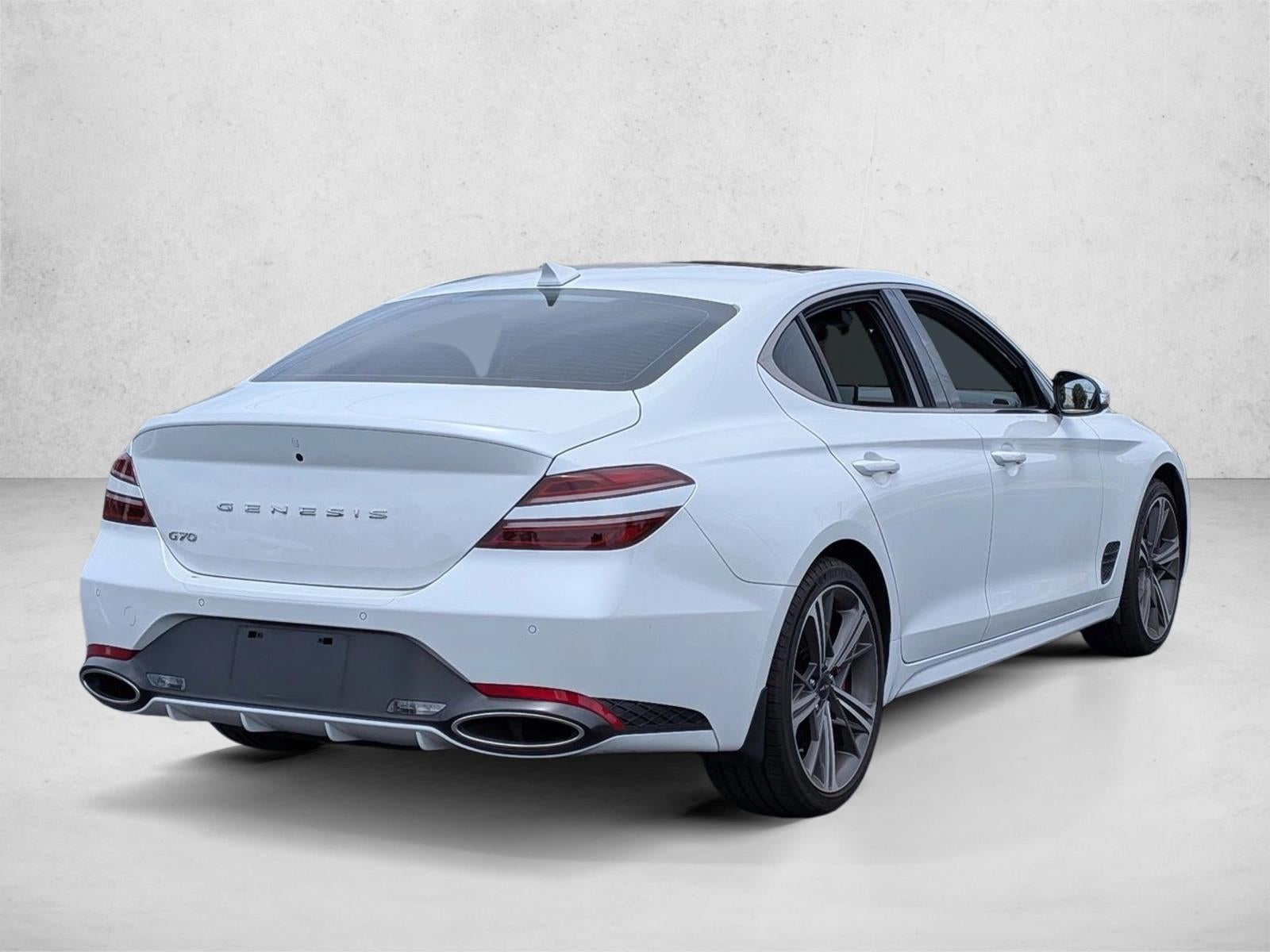 2025 Genesis G70 2.5T RWD