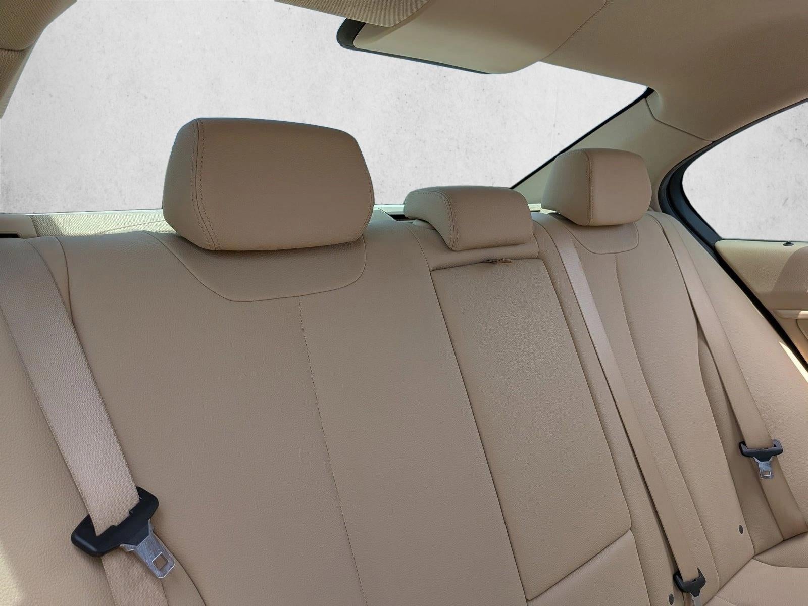 2015 BMW 320i Sedan