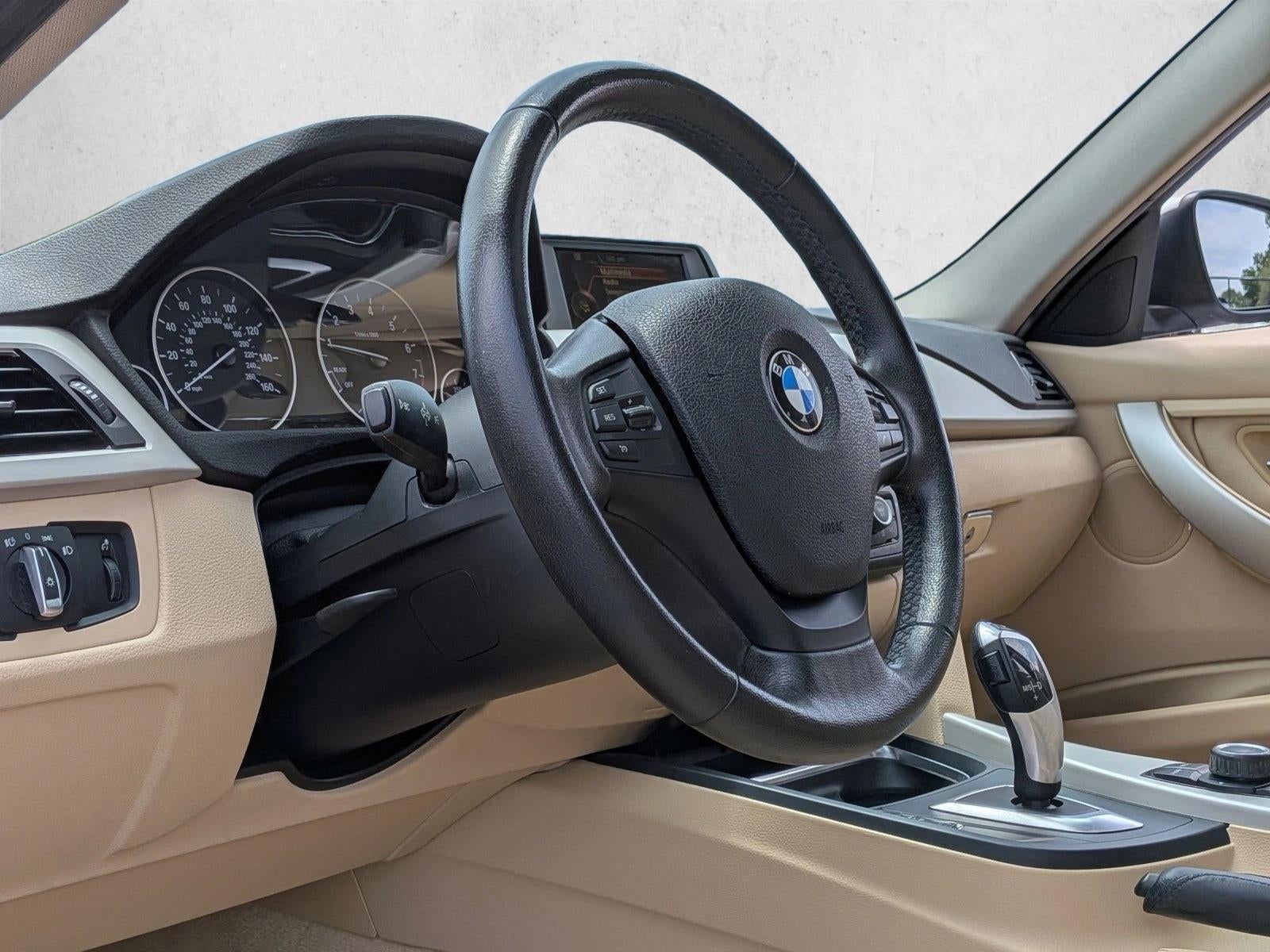 2015 BMW 320i Sedan