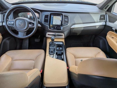 2017 Volvo XC90 T6 AWD 7-Passenger Momentum