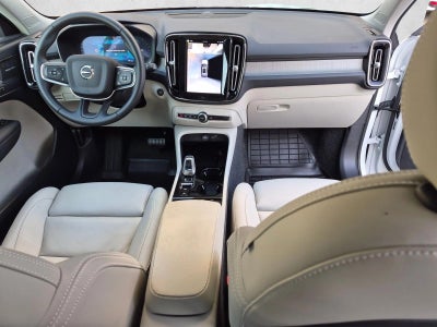 2026 Volvo XC40 B5 AWD Ultra