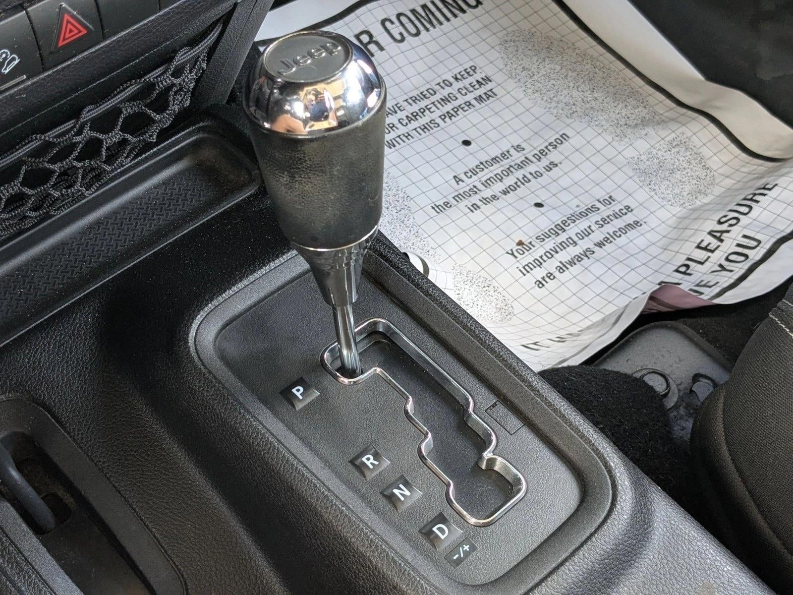 2014 Jeep Wrangler Unlimited 4WD 4dr Sahara