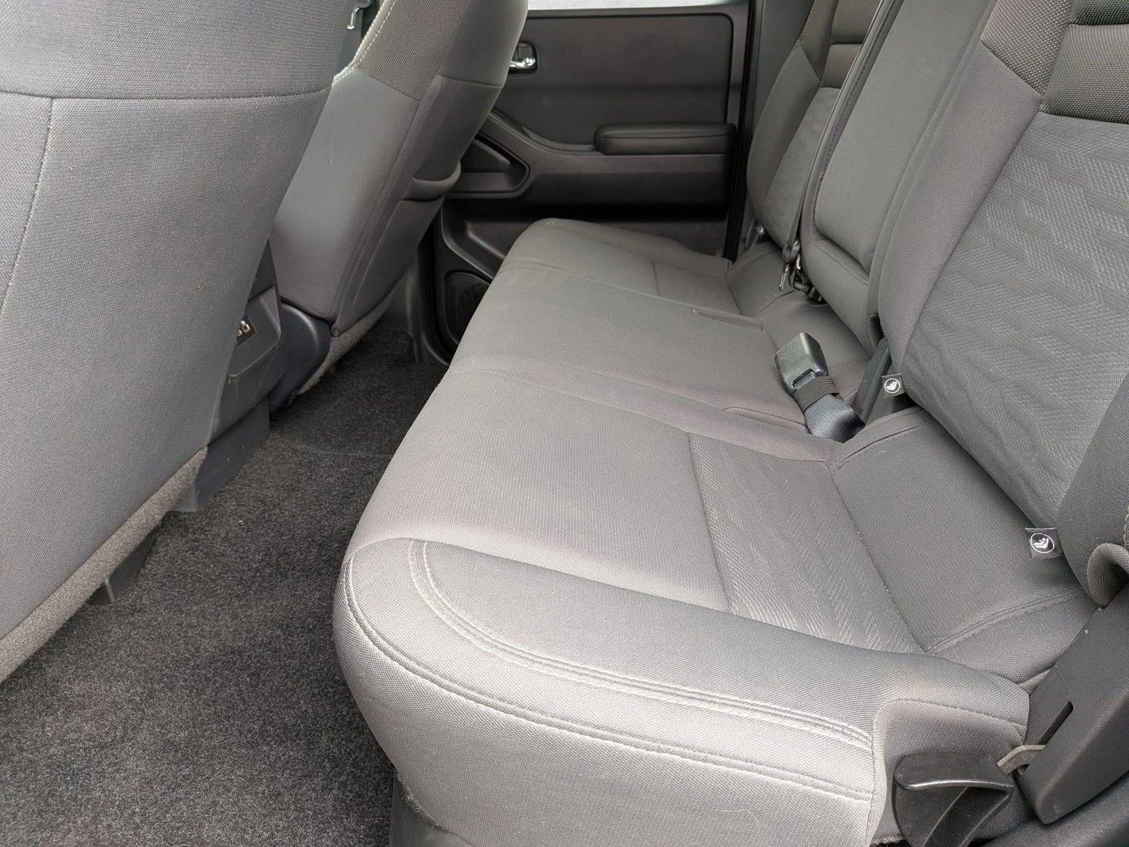 2023 Nissan Frontier Crew Cab 4x4 SV Auto