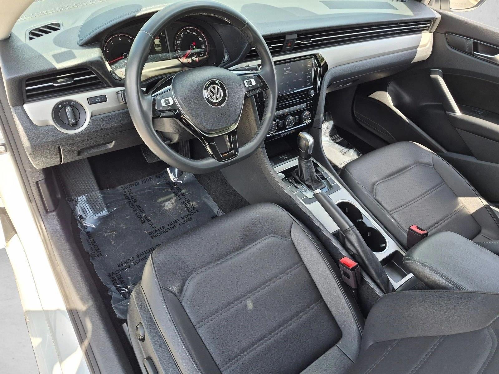 2022 Volkswagen Passat 2.0T SE Auto