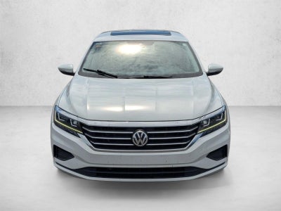 2022 Volkswagen Passat 2.0T SE Auto