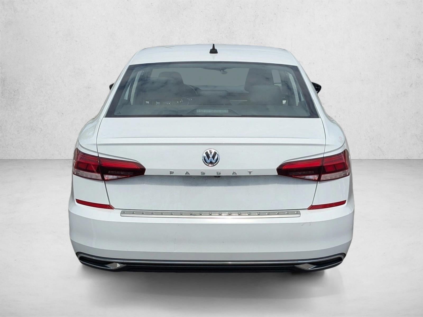 2022 Volkswagen Passat 2.0T SE Auto