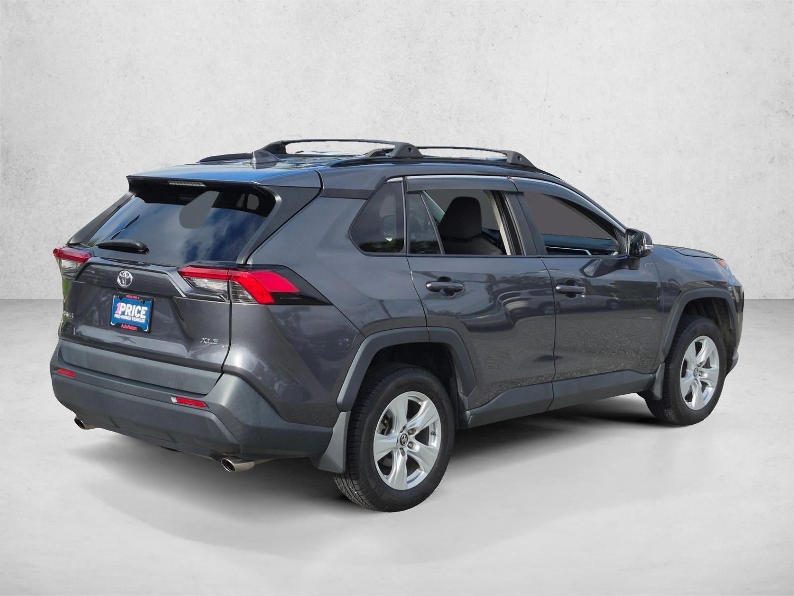 2019 Toyota RAV4 XLE FWD (GS)
