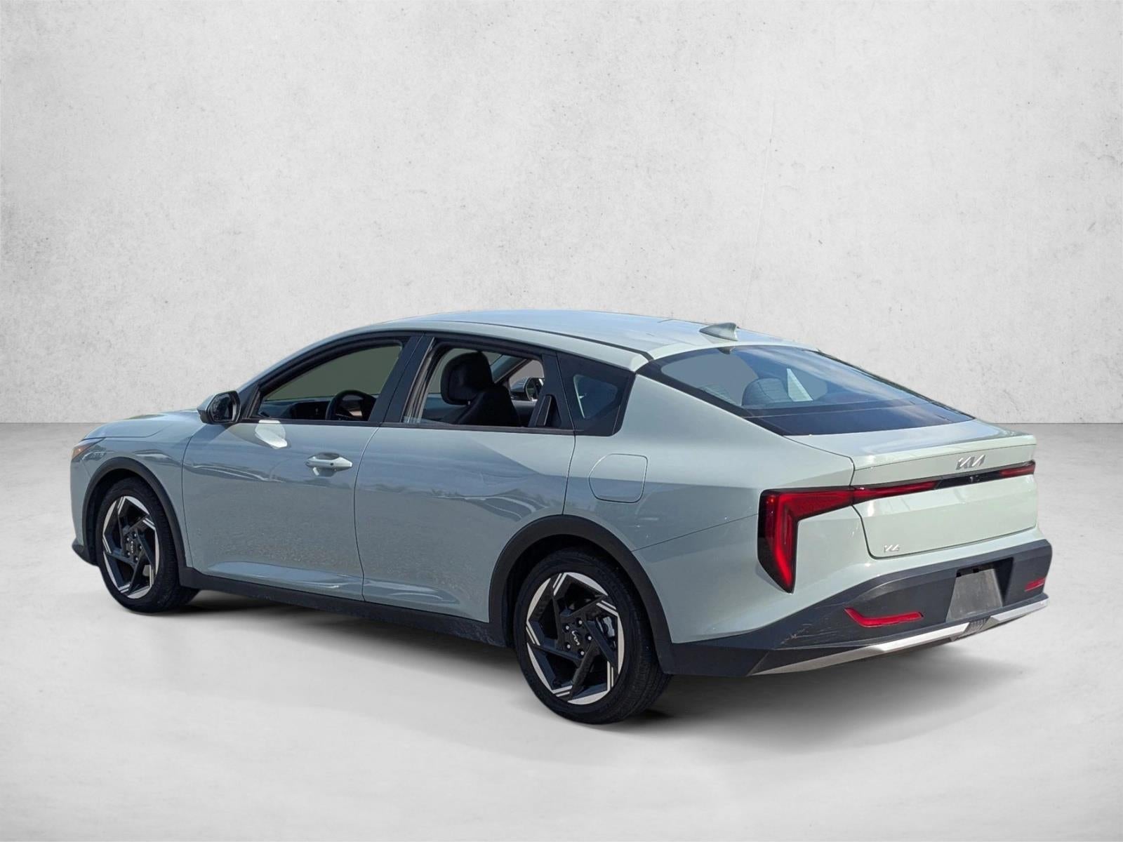2025 Kia K4 EX FWD