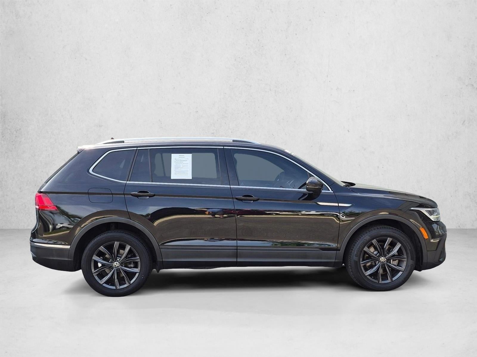 2022 Volkswagen Tiguan 2.0T SE FWD