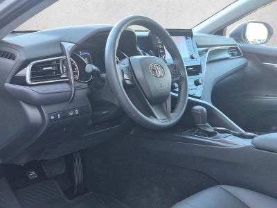 2024 Toyota Camry SE Auto (SE)