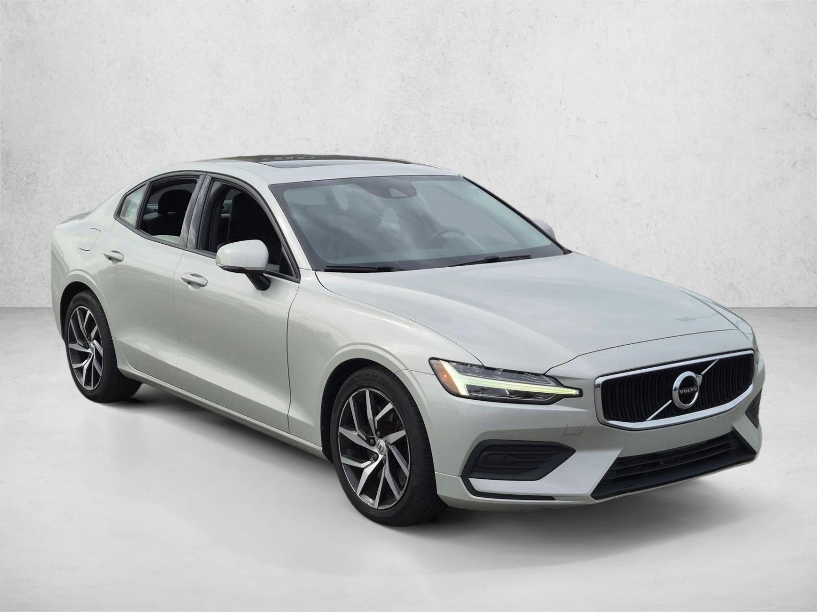 2019 Volvo S60 T6 AWD Momentum