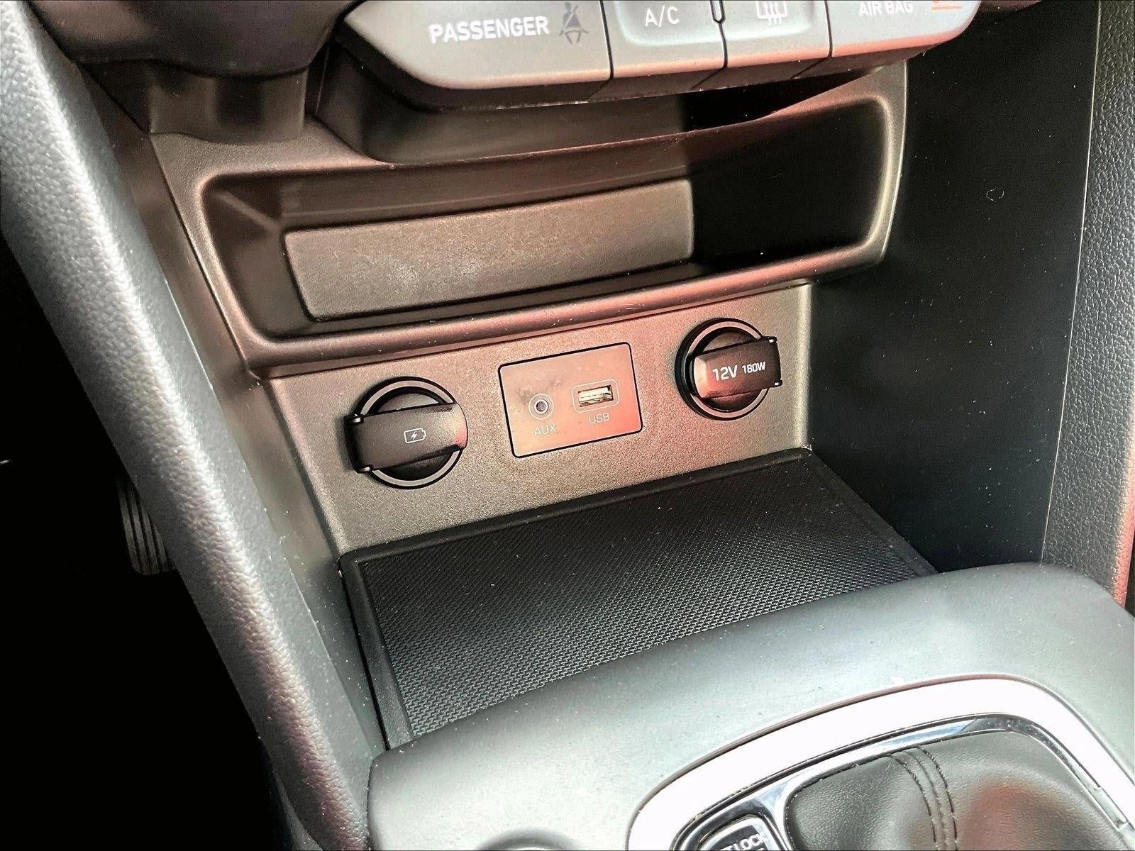 2020 Hyundai KONA SEL Auto FWD