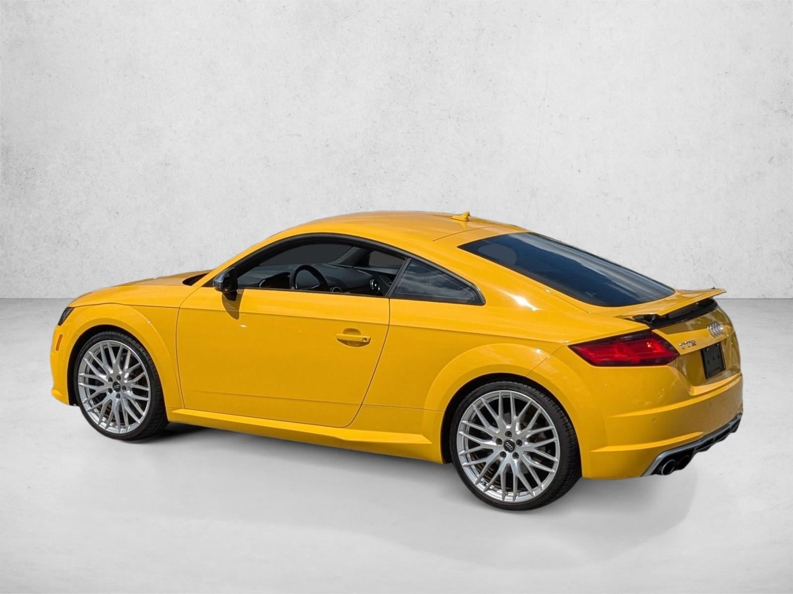 2016 Audi TTS S tronic quattro