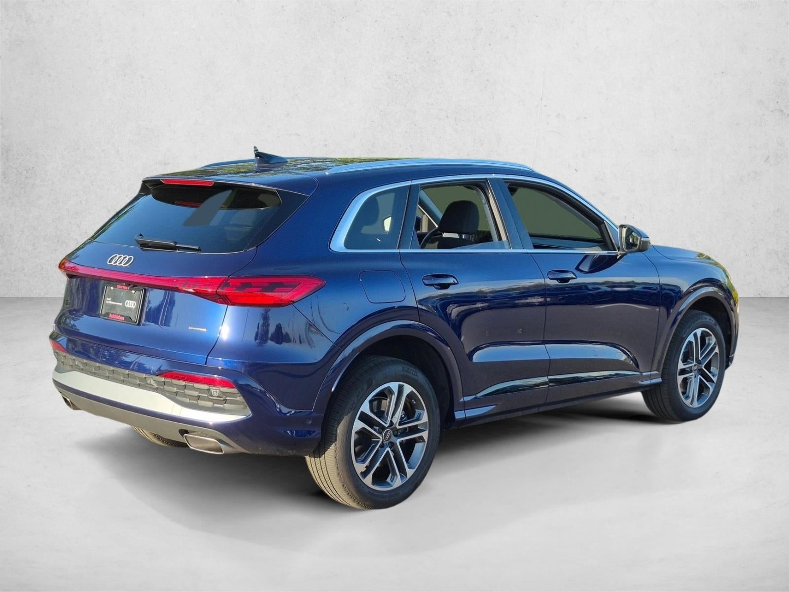 2025 Audi Q5 Premium 2.0 TFSI quattro