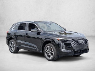 2025 Audi Q5 Premium 2.0 TFSI quattro