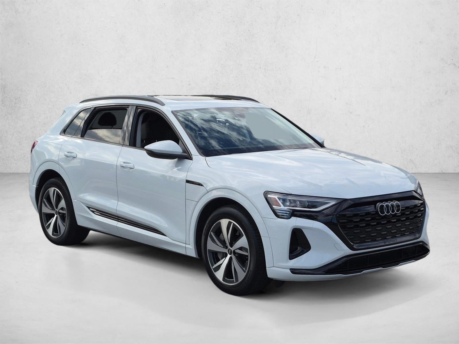 2024 Audi Q8 e-tron Premium quattro