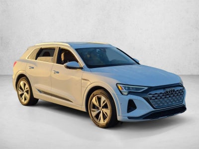 2024 Audi Q8 e-tron Premium Plus quattro